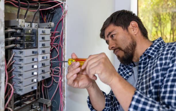 Best Local Electrician Companies  in Rochester, NH